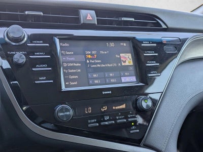 2020 Toyota Camry SE Auto (Natl)