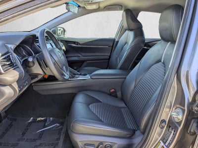 2020 Toyota Camry SE Auto (Natl)