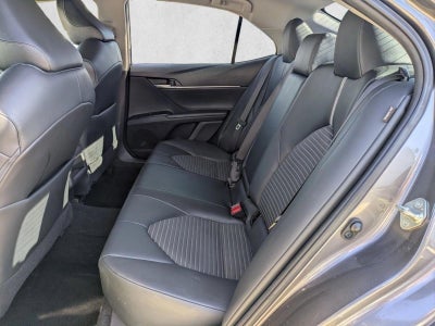 2020 Toyota Camry SE Auto (Natl)