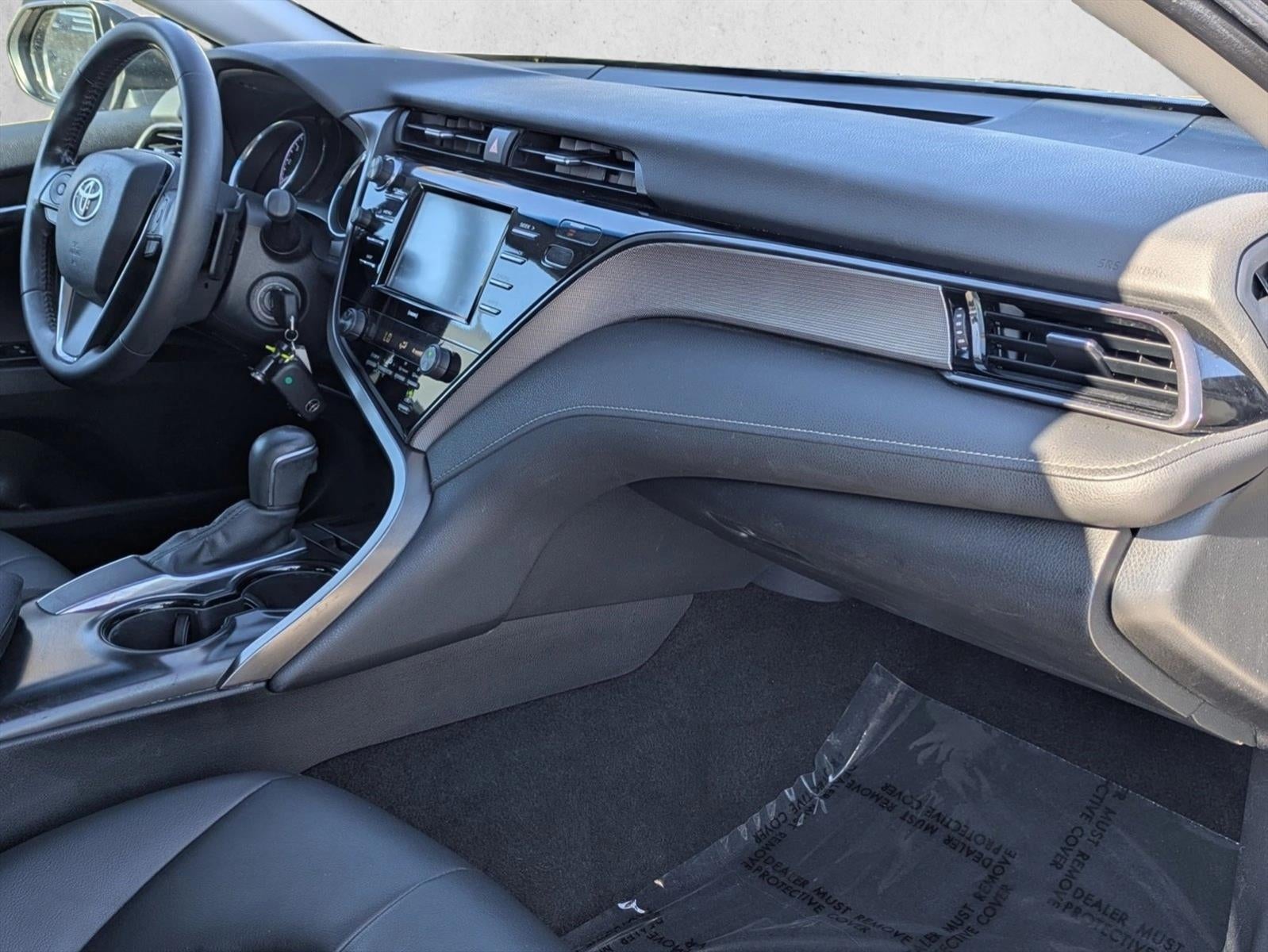 2020 Toyota Camry SE Auto (Natl)