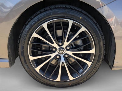 2020 Toyota Camry SE Auto (Natl)