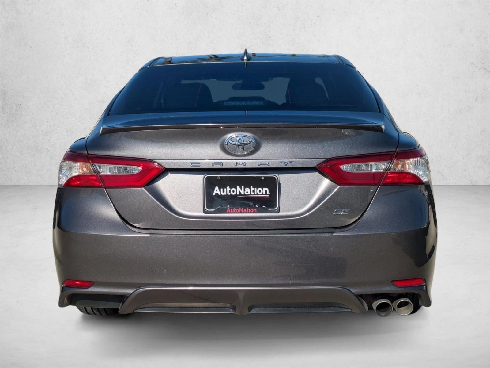 2020 Toyota Camry SE Auto (Natl)