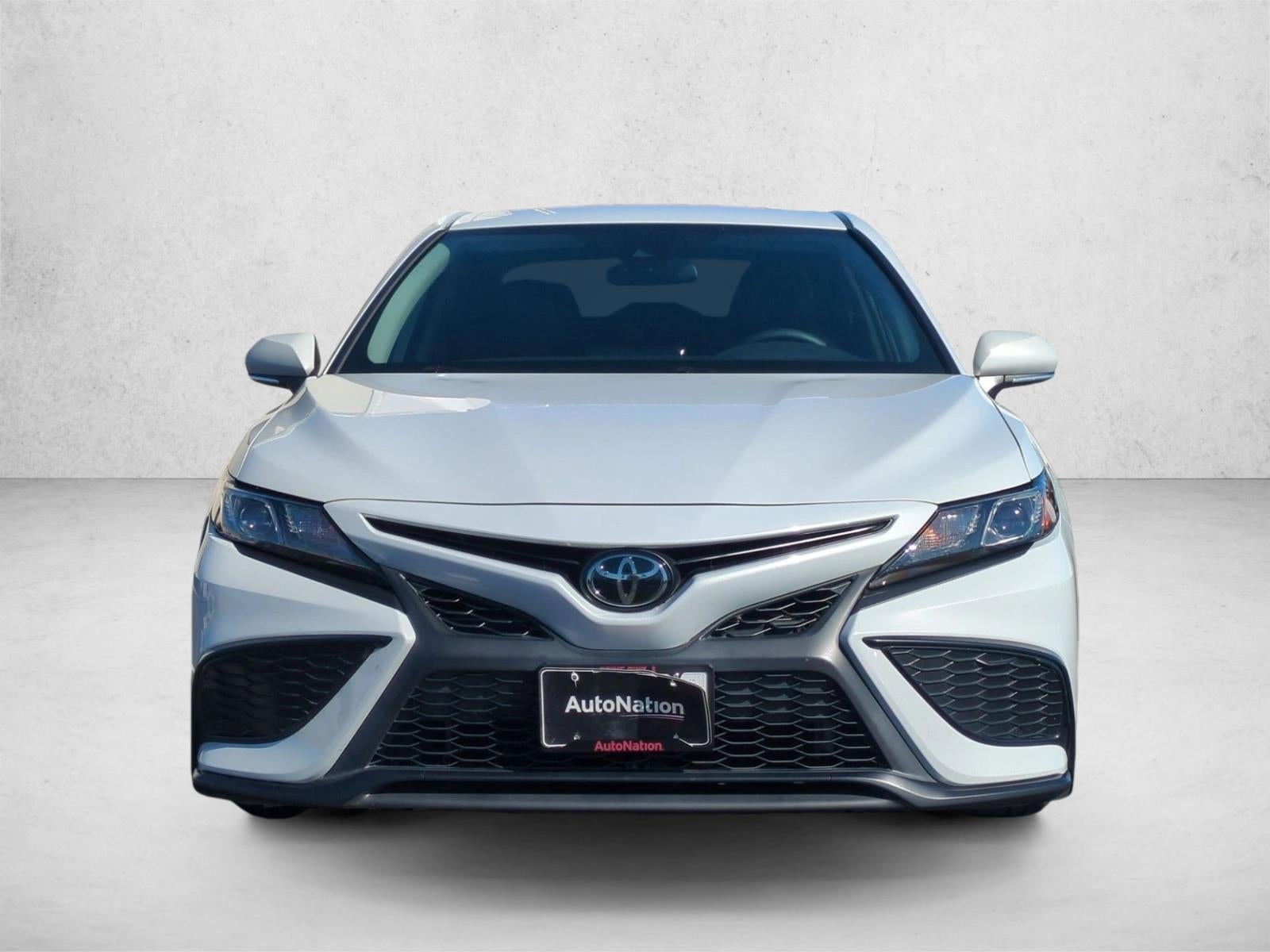 2023 Toyota Camry SE Auto (Natl)