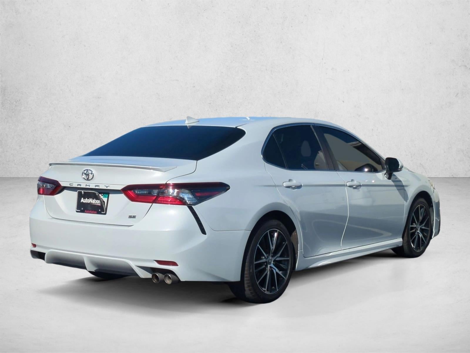 2023 Toyota Camry SE Auto (Natl)