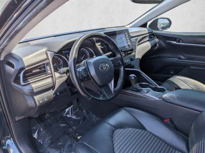 2021 Toyota Camry SE Auto (SE)