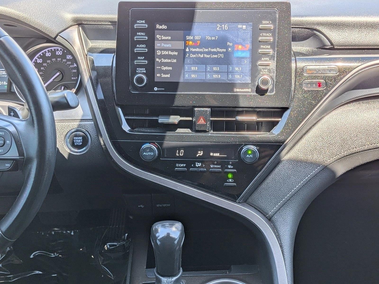 2021 Toyota Camry SE Auto (SE)