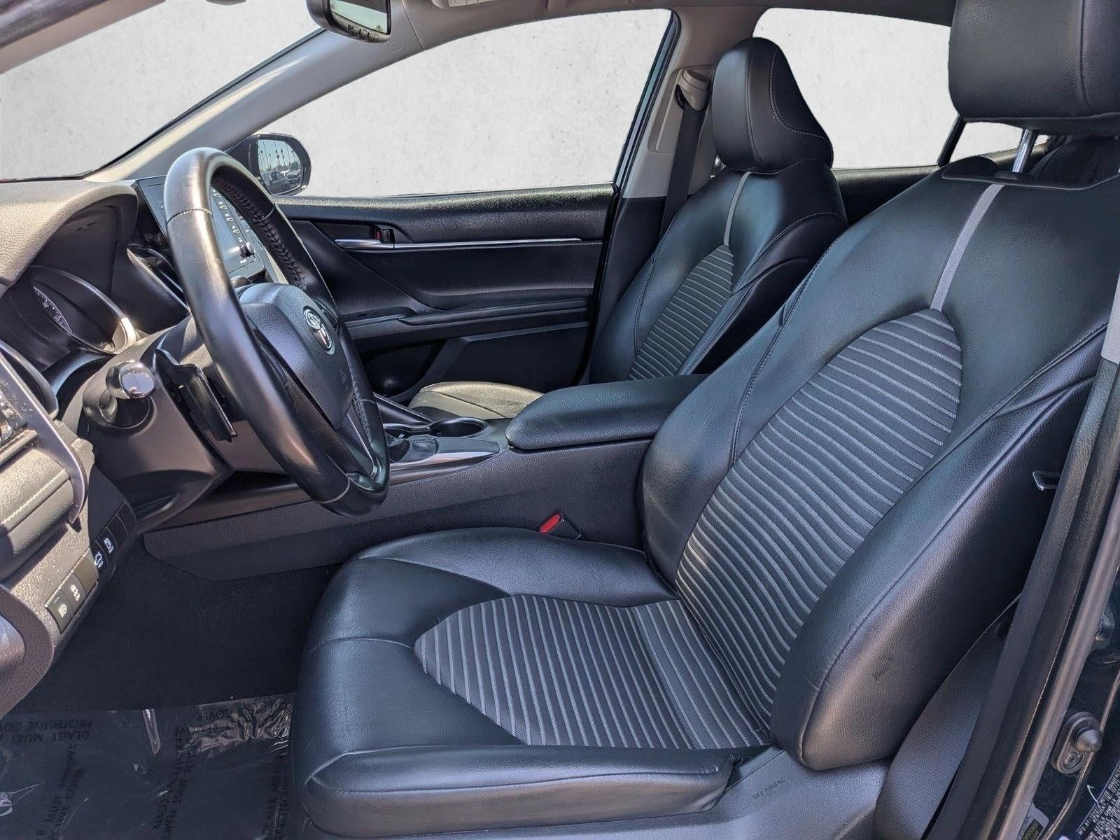 2021 Toyota Camry SE Auto (SE)