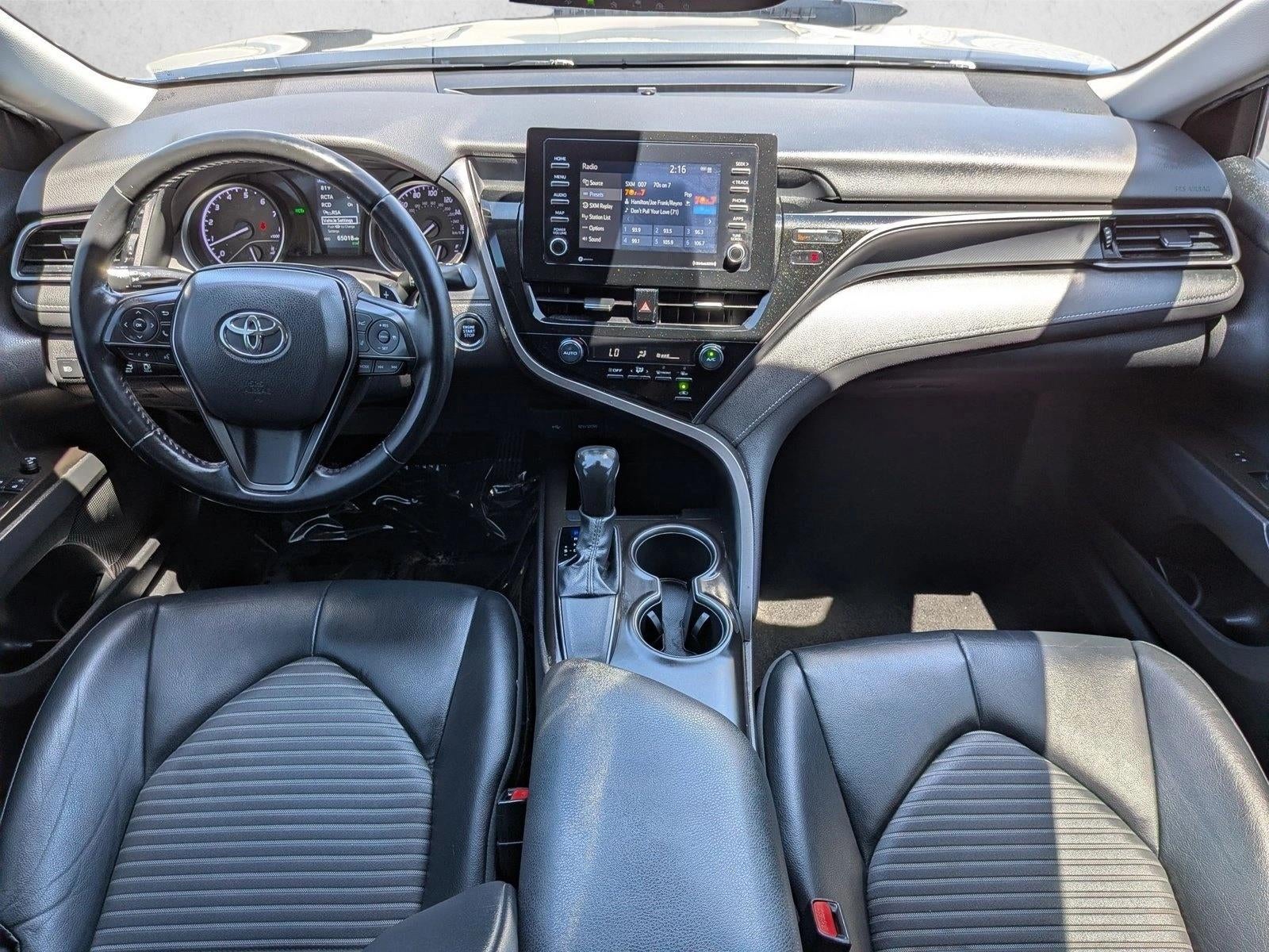 2021 Toyota Camry SE Auto (SE)