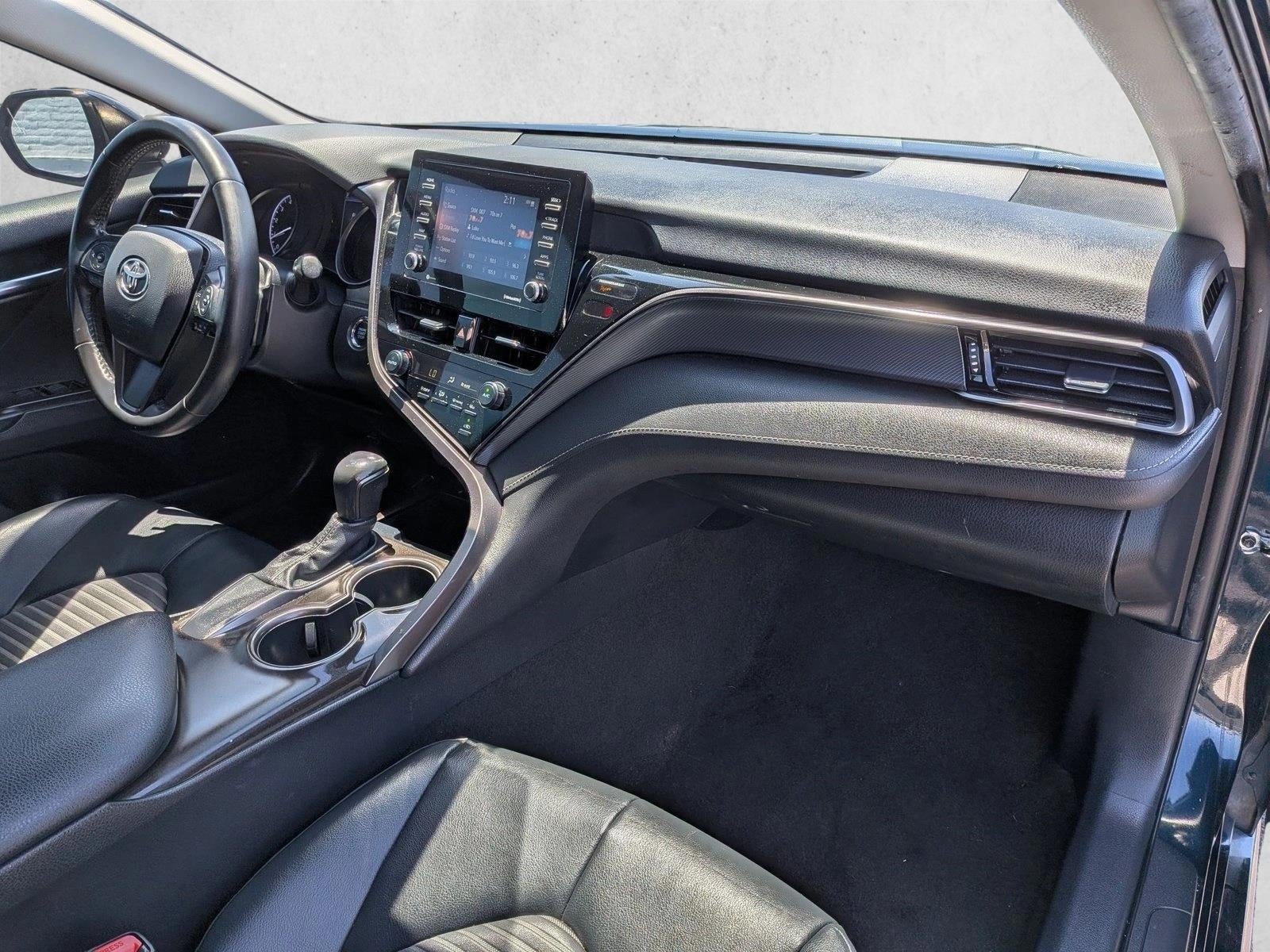 2021 Toyota Camry SE Auto (SE)