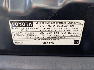2021 Toyota Camry SE Auto (SE)