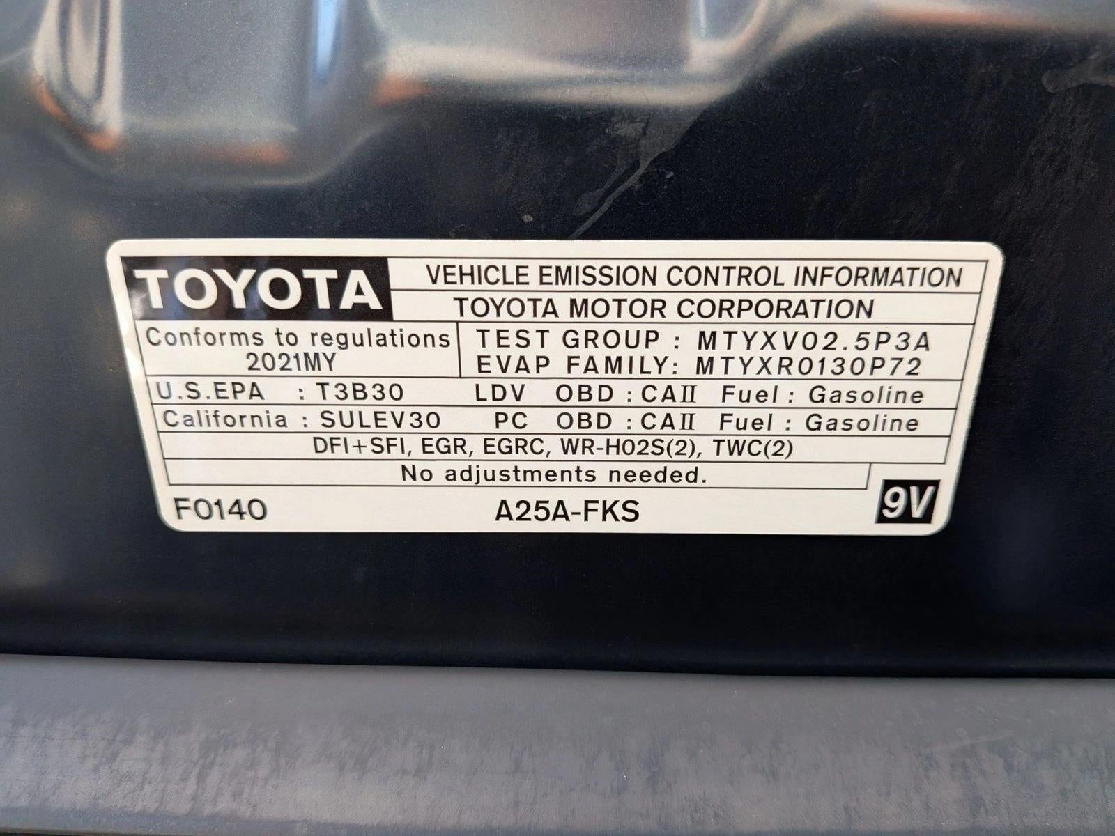 2021 Toyota Camry SE Auto (SE)