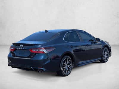 2021 Toyota Camry SE Auto (SE)