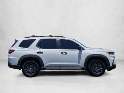 2023 Honda Pilot TrailSport AWD
