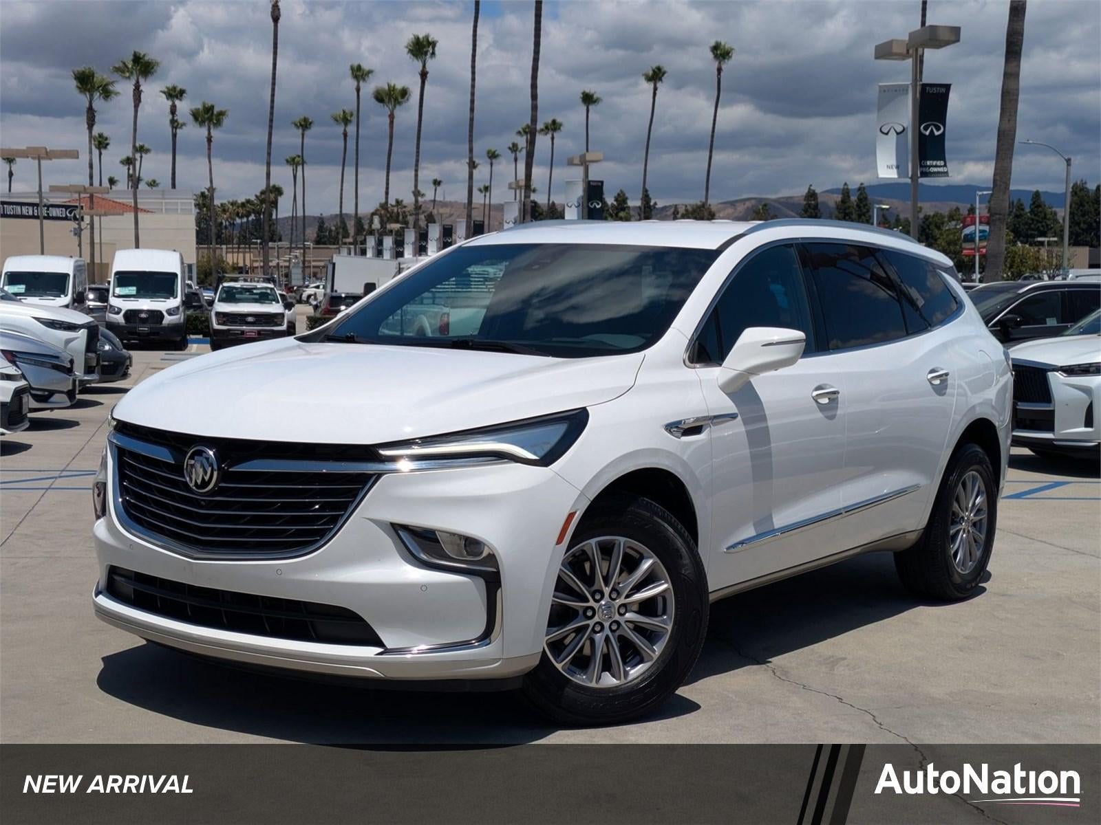 2024 Buick Enclave Premium's photo