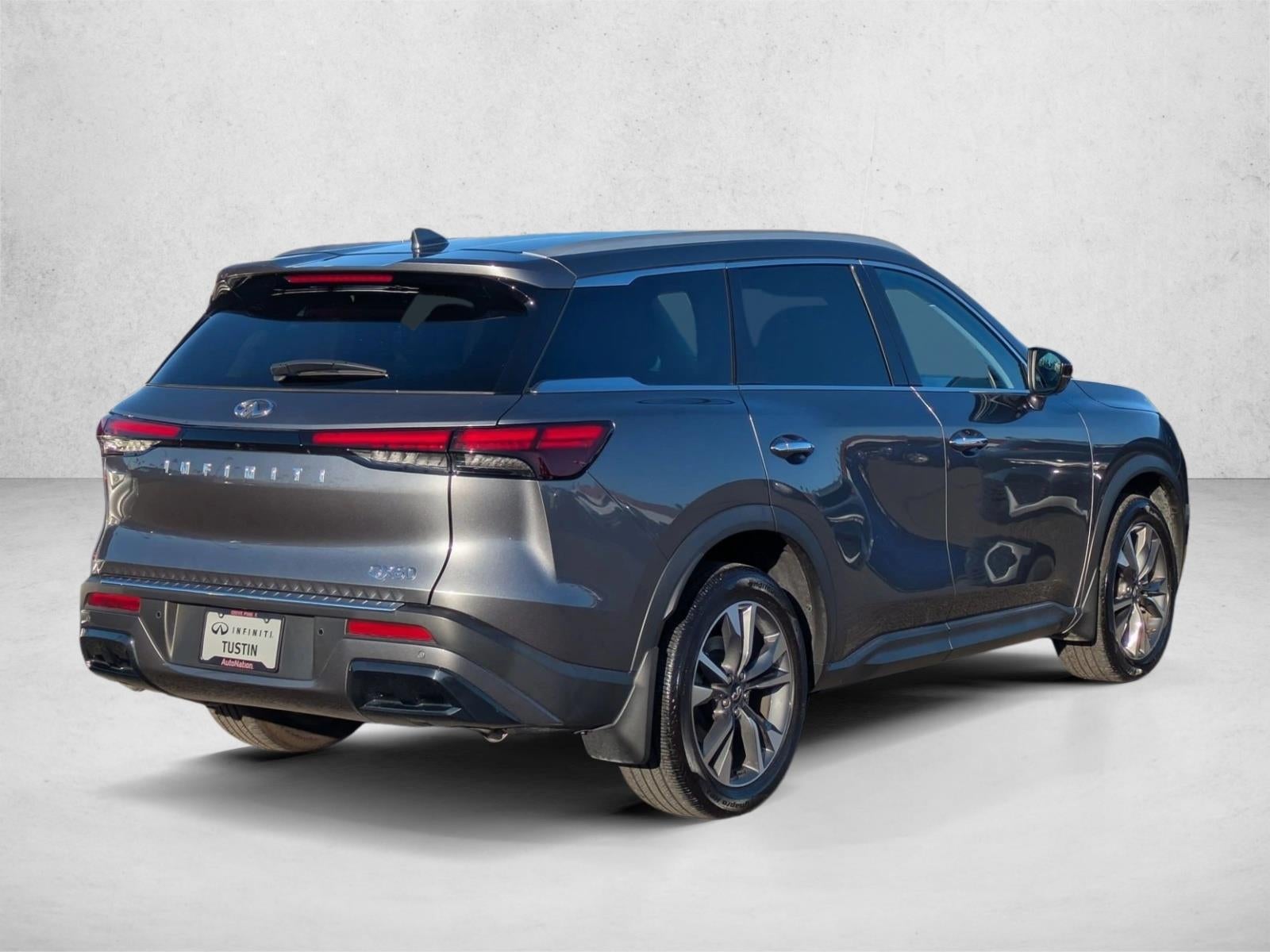 2025 INFINITI QX60 LUXE FWD
