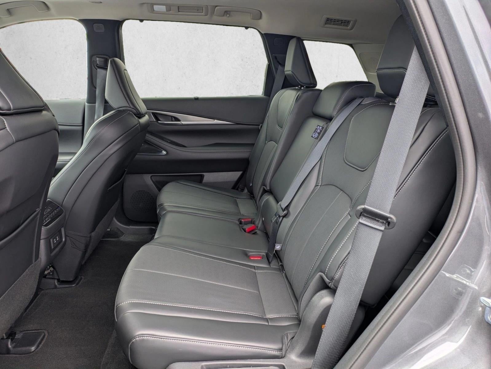 2026 INFINITI QX60 LUXE FWD