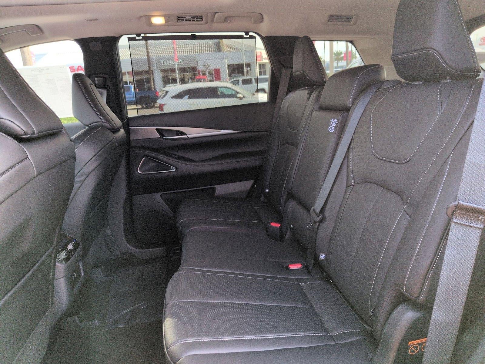 2025 INFINITI QX60 LUXE FWD