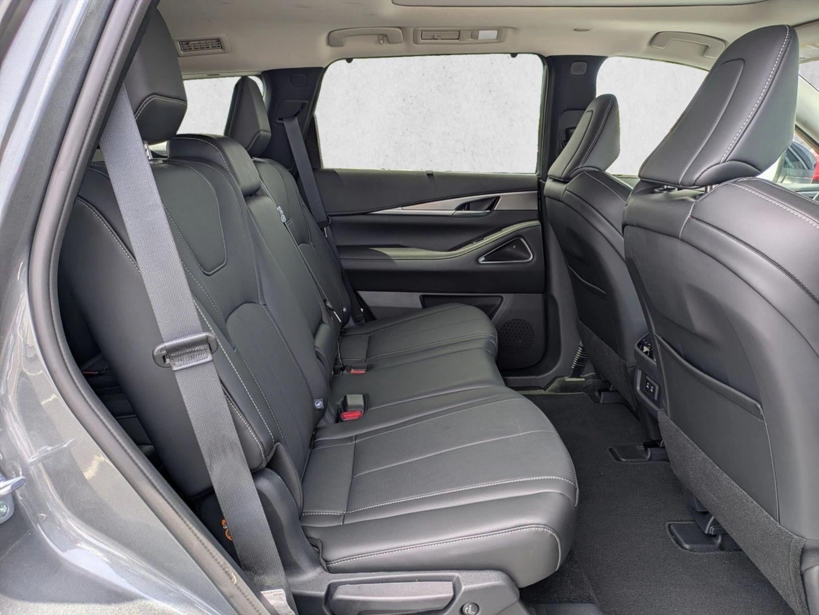 2026 INFINITI QX60 LUXE FWD