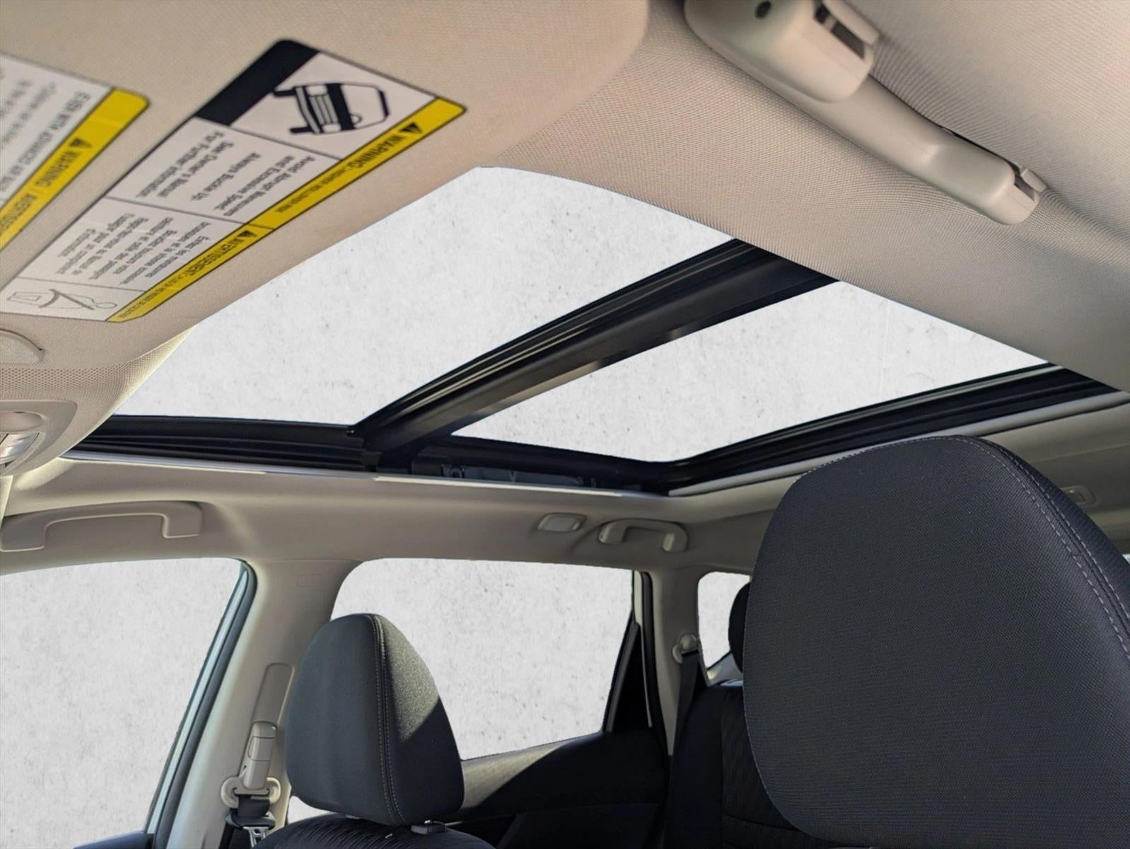 2017 Nissan Rogue FWD SV