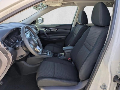 2017 Nissan Rogue FWD SV