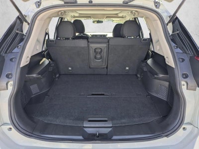 2017 Nissan Rogue FWD SV