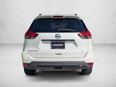 2017 Nissan Rogue FWD SV