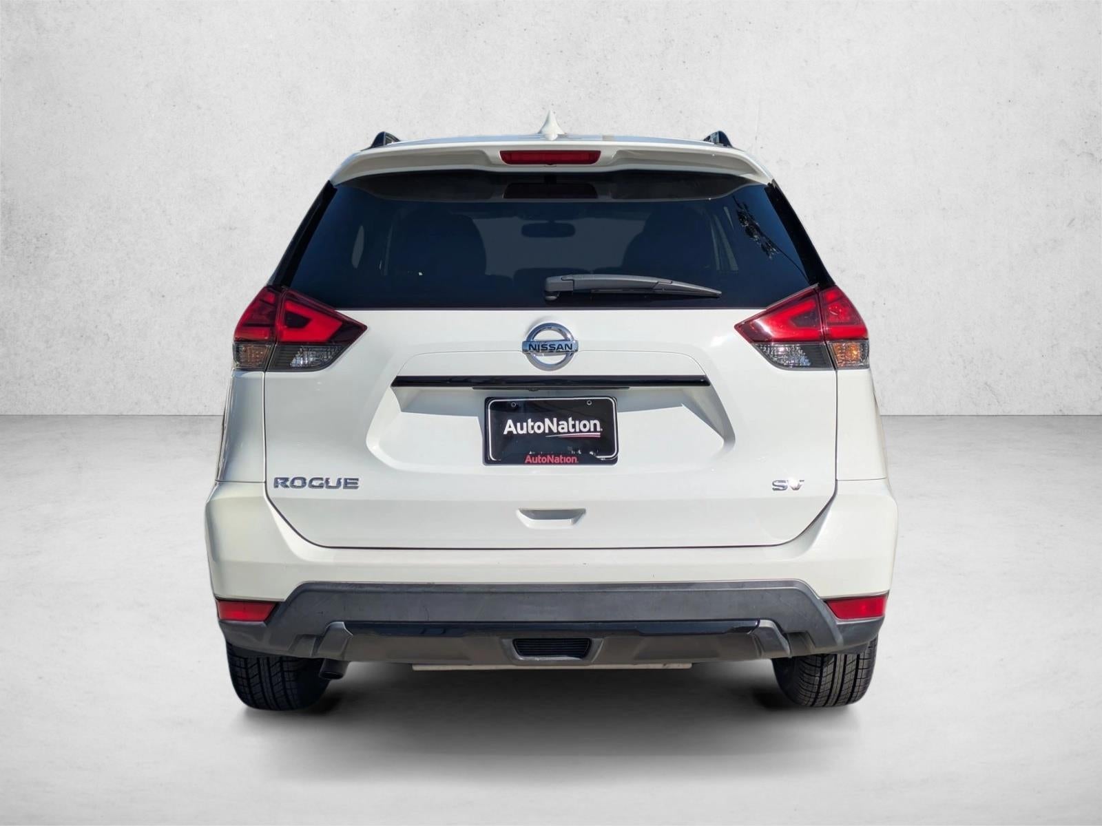 2017 Nissan Rogue FWD SV