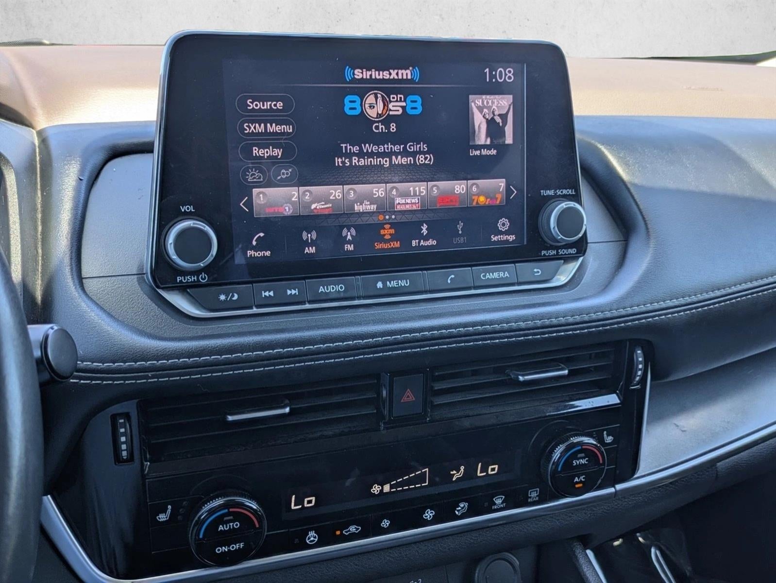 2022 Nissan Rogue AWD SV