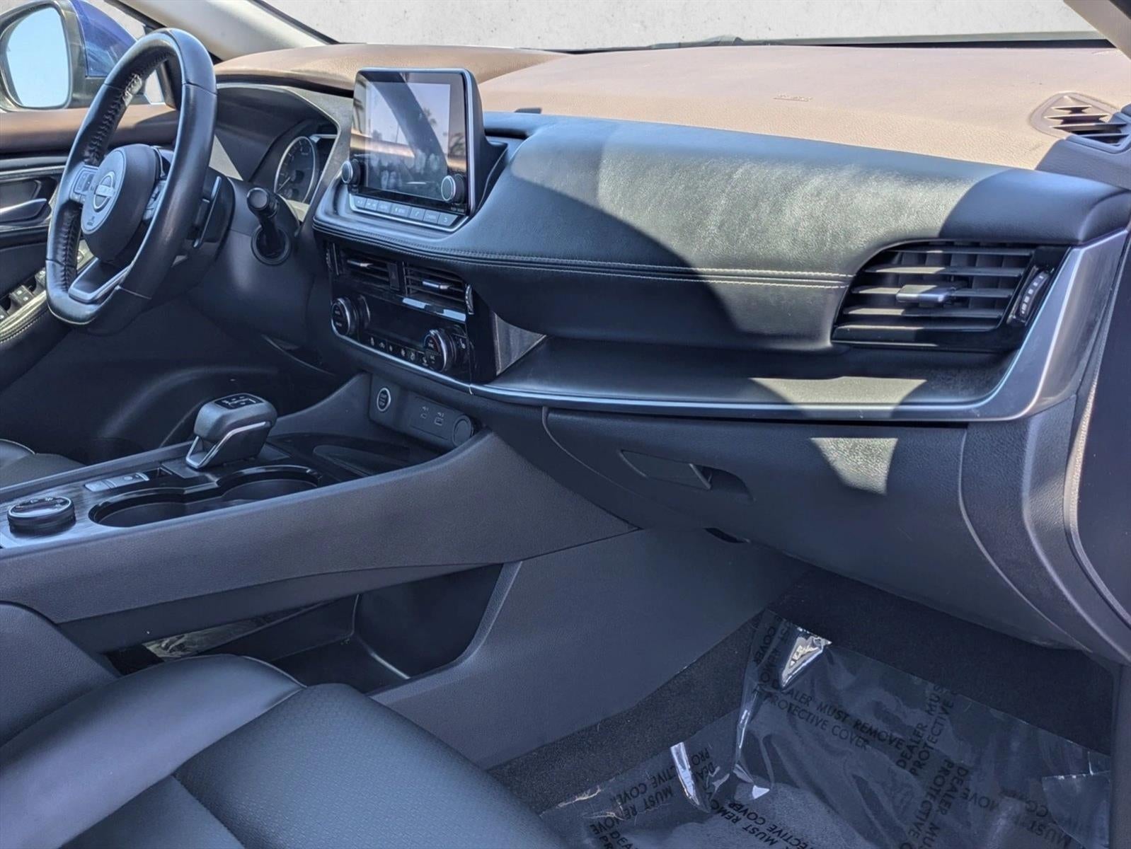2022 Nissan Rogue AWD SV