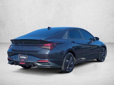 2021 Hyundai ELANTRA SEL IVT