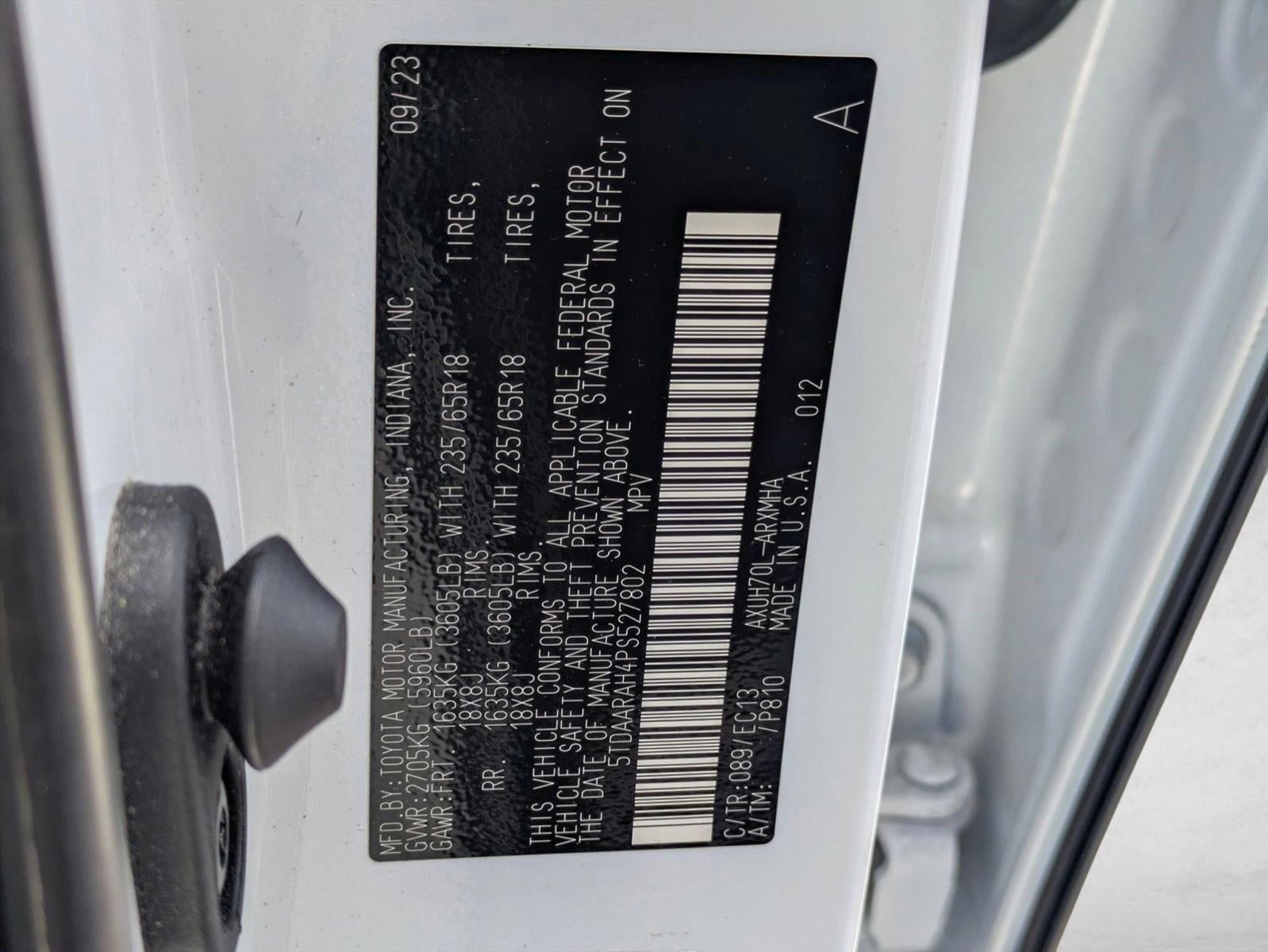 2023 Toyota Highlander Hybrid Bronze Edition FWD (Natl)