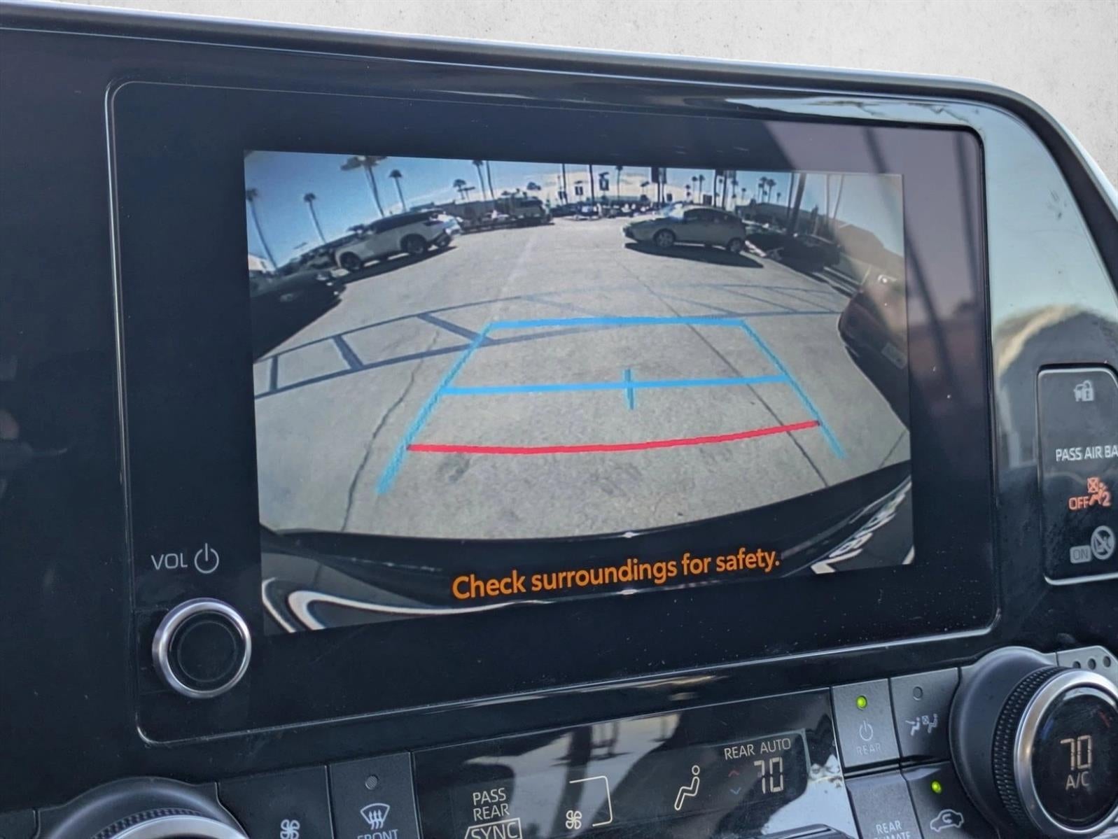 2024 Toyota Highlander XLE FWD (Natl)