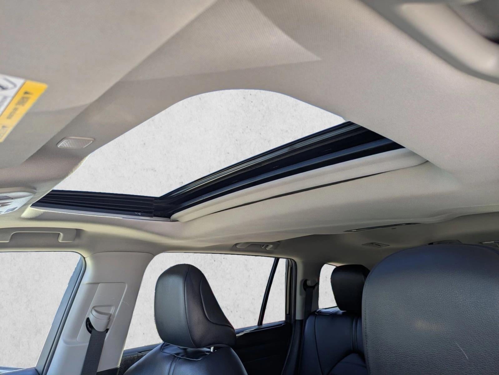 2024 Toyota Highlander XLE FWD (Natl)