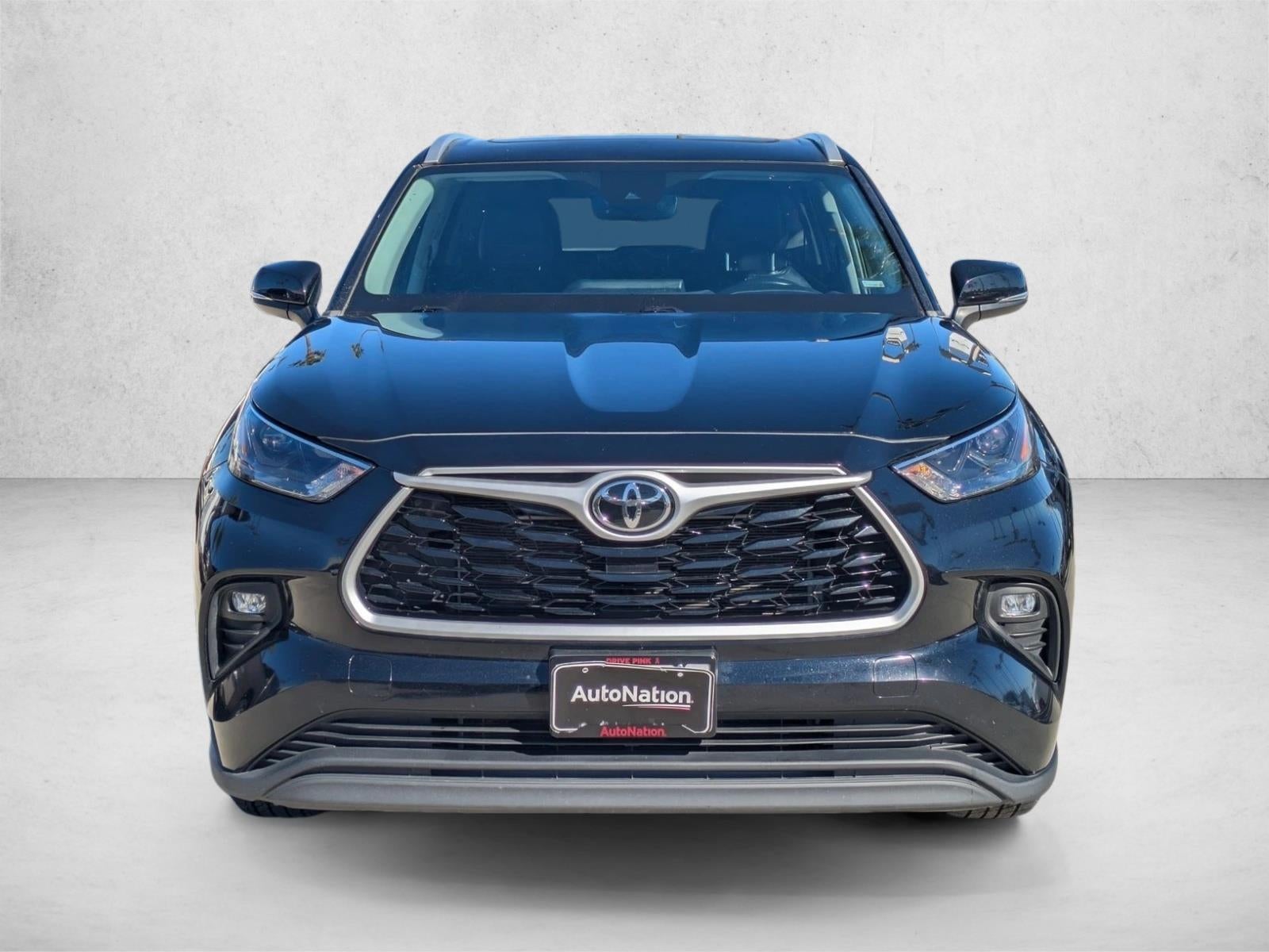 2024 Toyota Highlander XLE FWD (Natl)