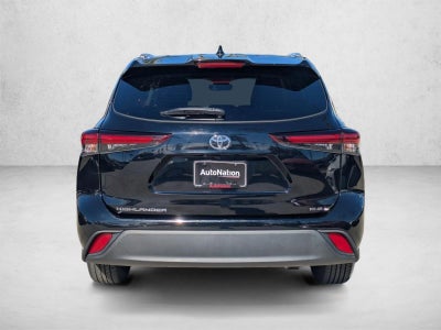 2024 Toyota Highlander XLE FWD (Natl)