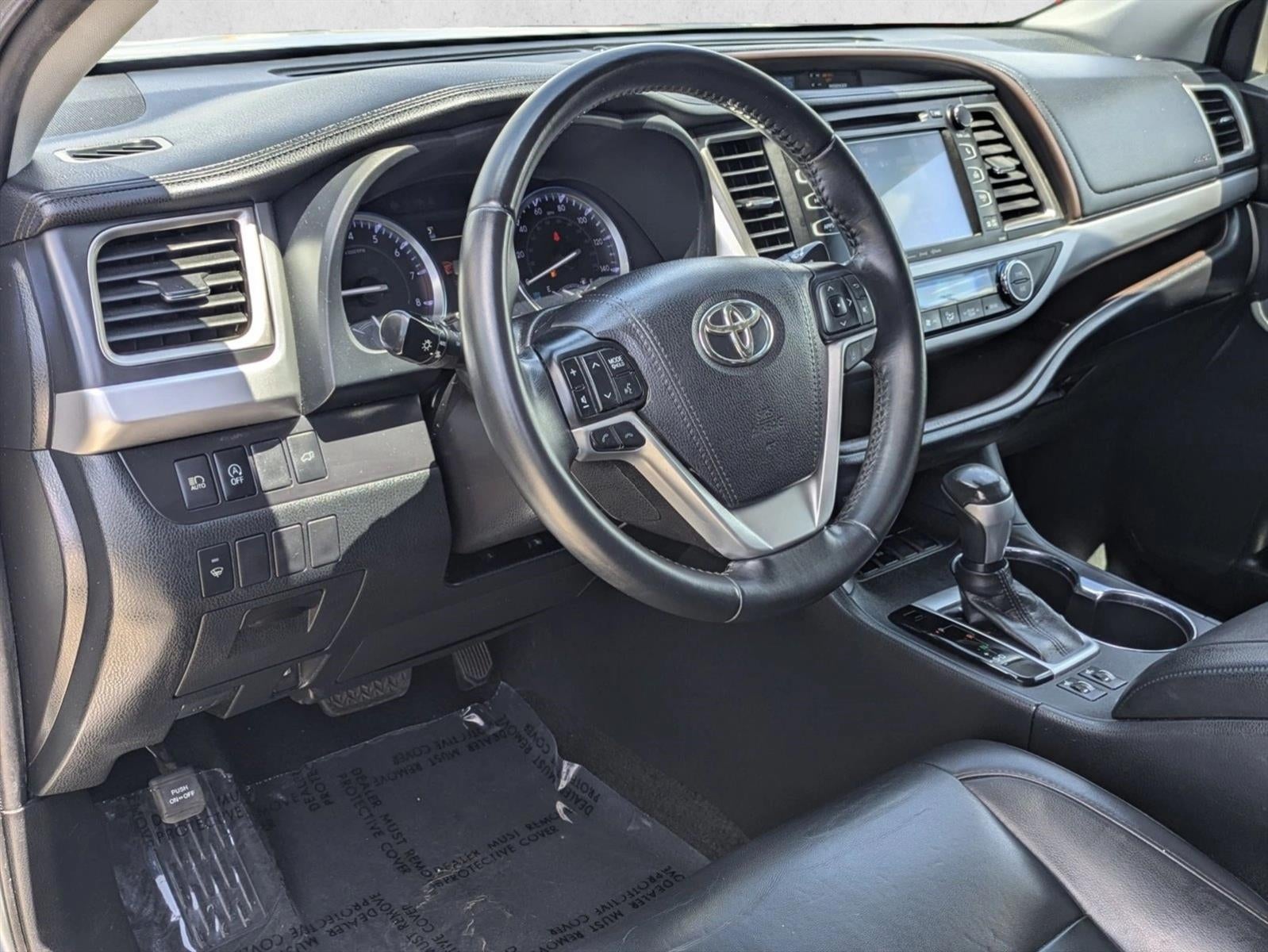 2019 Toyota Highlander XLE V6 FWD (Natl)