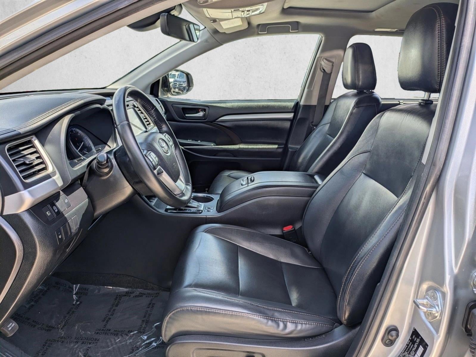 2019 Toyota Highlander XLE V6 FWD (Natl)