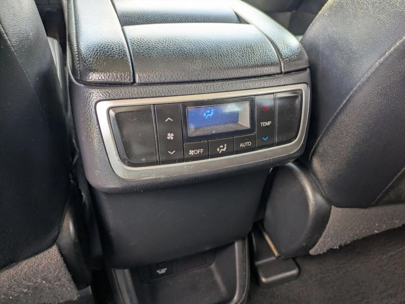 2019 Toyota Highlander XLE V6 FWD (Natl)