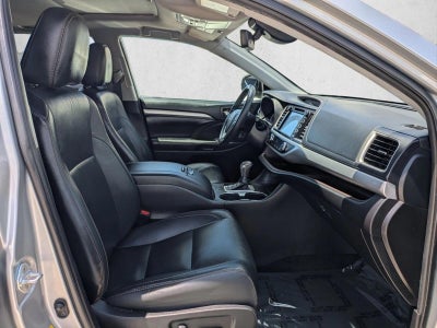 2019 Toyota Highlander XLE V6 FWD (Natl)