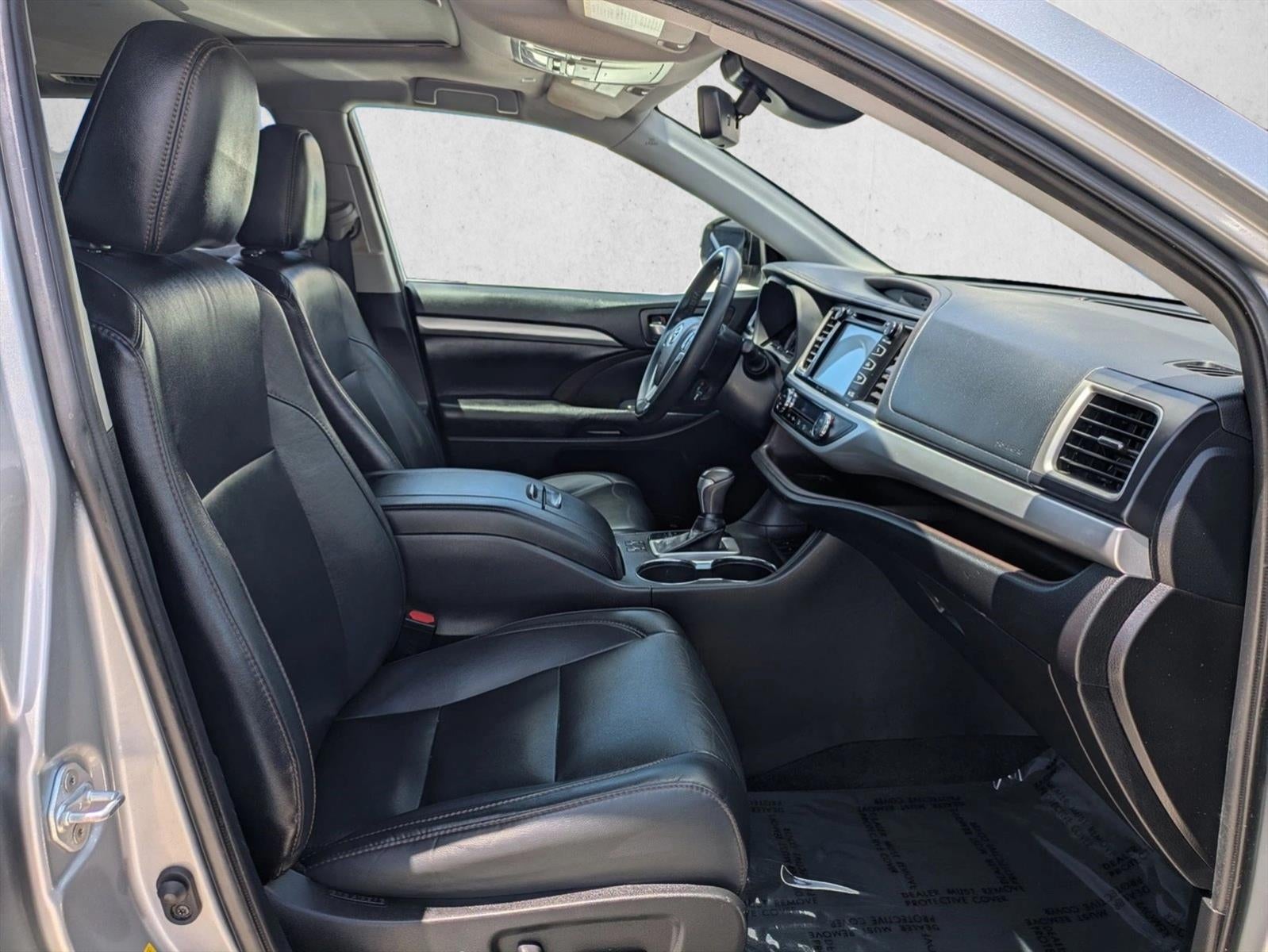 2019 Toyota Highlander XLE V6 FWD (Natl)