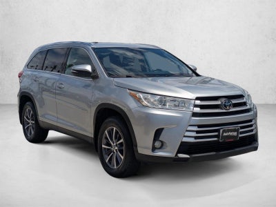 2019 Toyota Highlander XLE V6 FWD (Natl)