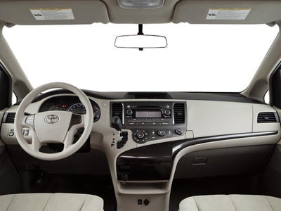 2011 Toyota Sienna 5dr 8-Pass Van V6 XLE FWD (Natl)