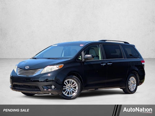 2013 Toyota Sienna 5dr 8-Pass Van V6 XLE FWD (Natl)