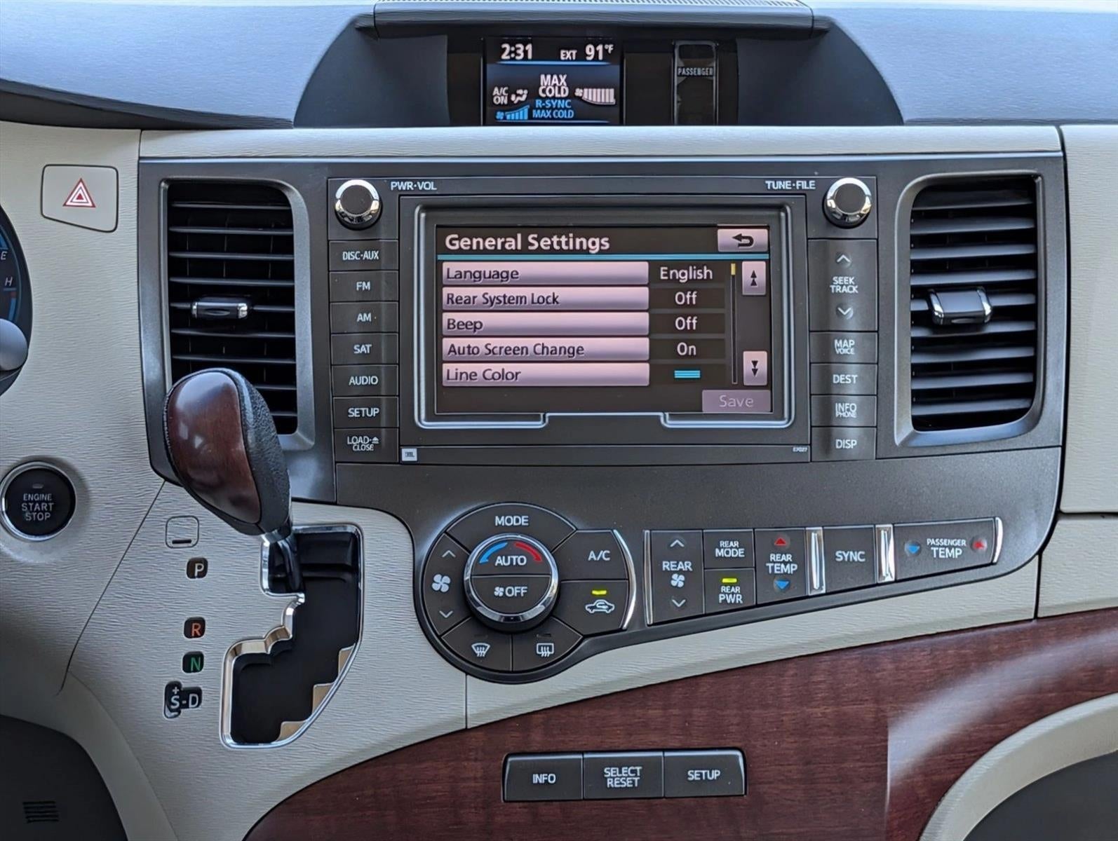 2013 Toyota Sienna 5dr 8-Pass Van V6 XLE FWD (Natl)