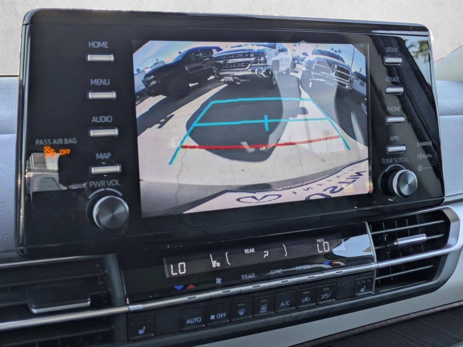 2023 Toyota Sienna XLE FWD 8-Passenger (Natl)