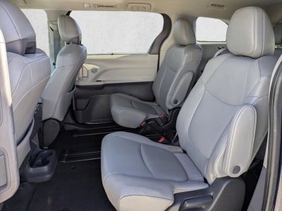 2023 Toyota Sienna XLE FWD 8-Passenger (Natl)