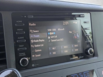 2019 Toyota Sienna XLE FWD 8-Passenger (Natl)