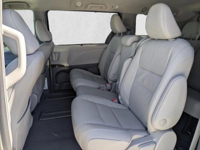2019 Toyota Sienna XLE FWD 8-Passenger (Natl)