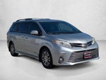 2019 Toyota Sienna XLE FWD 8-Passenger (Natl)
