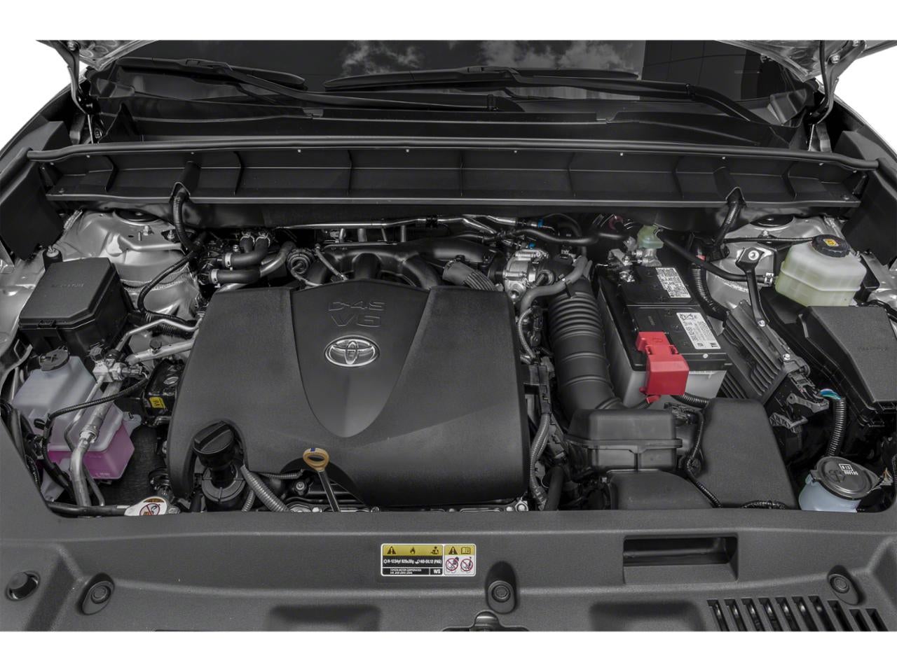 2022 Toyota Highlander LE FWD (Natl)